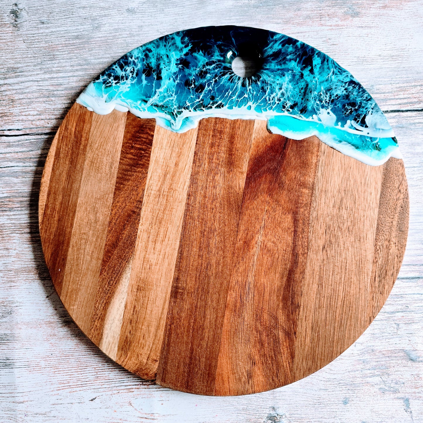 Round Acacia board #4